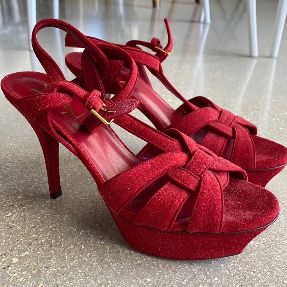 Yves Saint Laureant Suede and Quartz red Tribute sandals in size 37